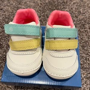 Stride Rite Size 3 Shoes
